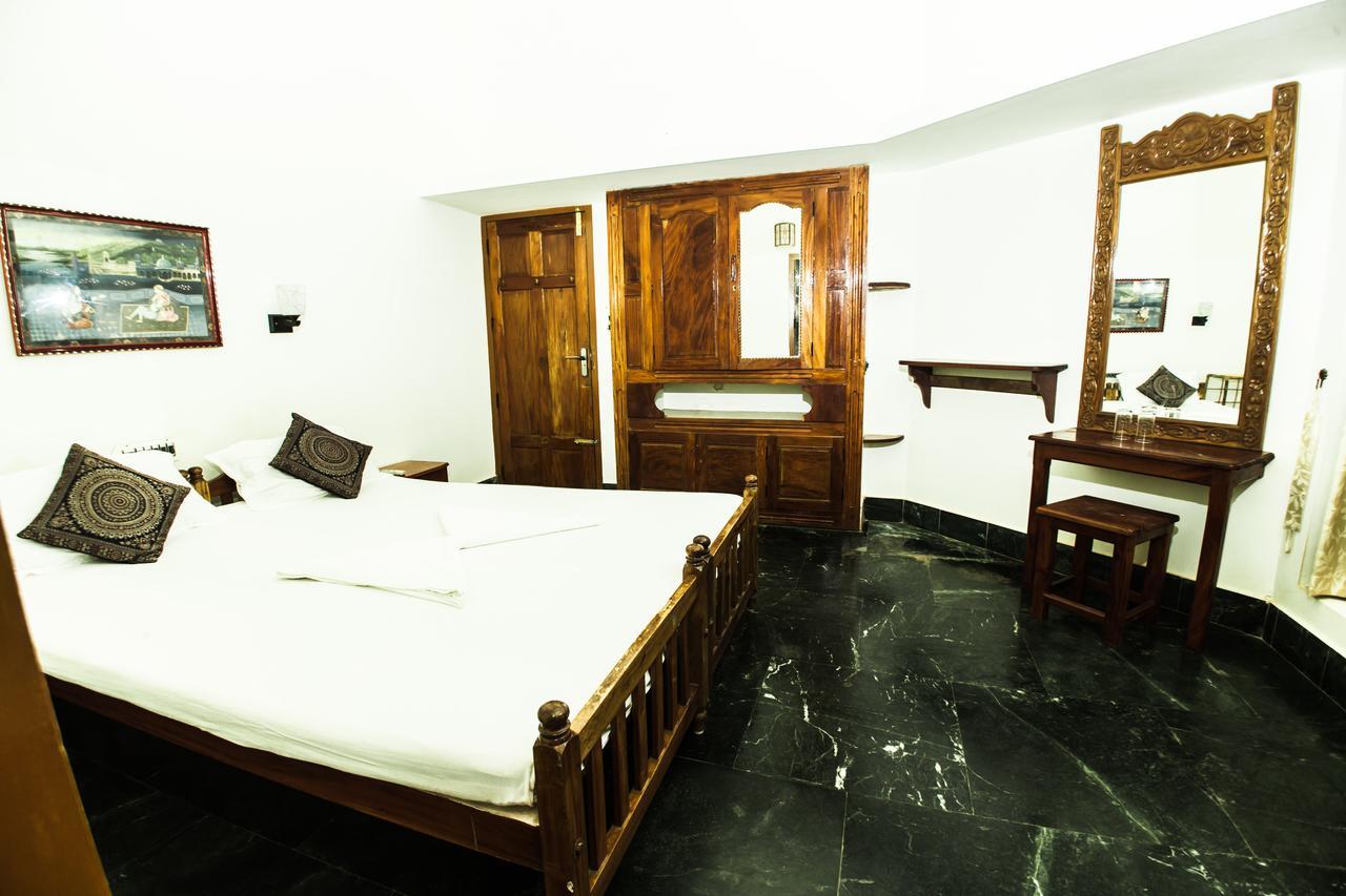 Thiruvambadi Beach Retreat Varkala Exterior photo