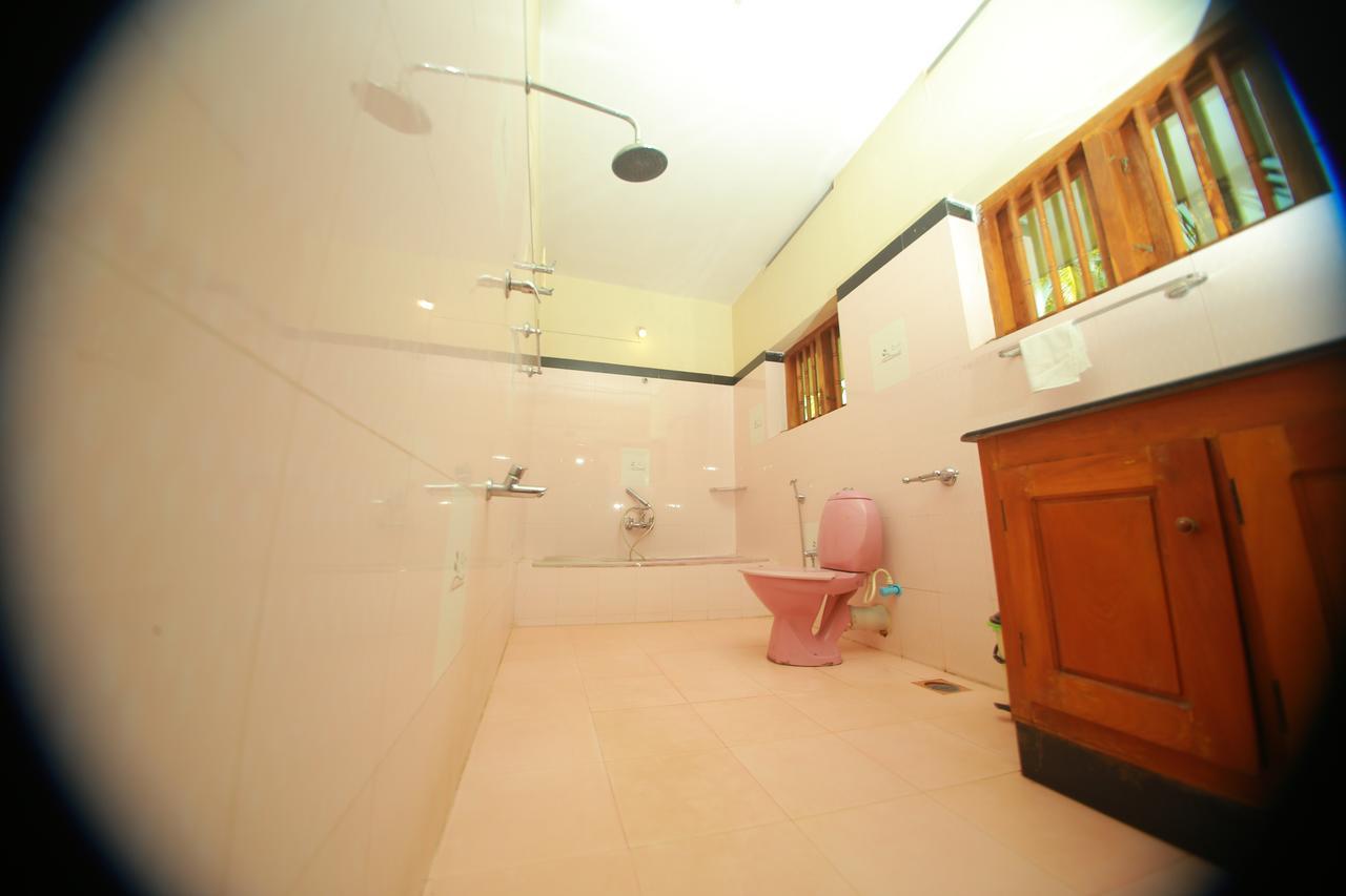 Thiruvambadi Beach Retreat Varkala Exterior photo