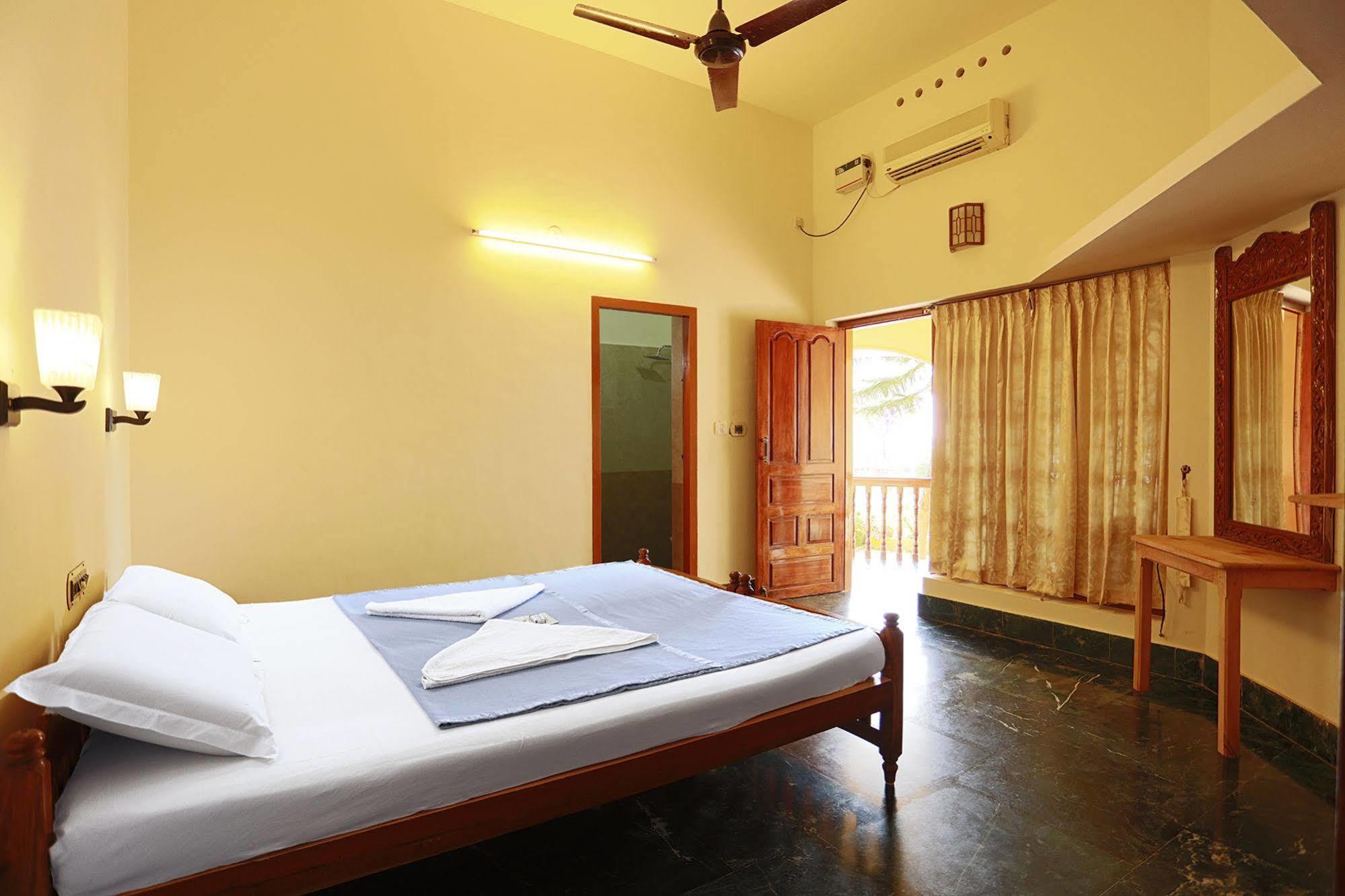Thiruvambadi Beach Retreat Varkala Exterior photo